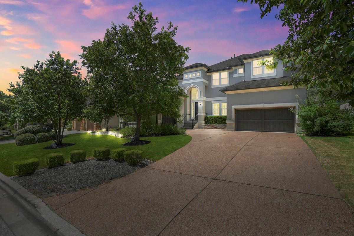 View 3713 Venezia VW in Travisso Sec 1 Ph 2 3713 Venezia VW - property photo 1 - Luxury home in Travisso Sec 1 Ph 2, Leander, TX