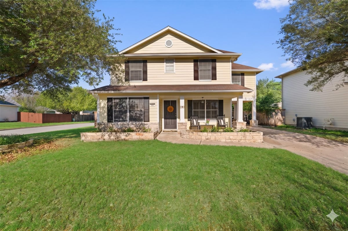 View 372 Tobin Dr in Bradfield Village Sec Two 372 Tobin Dr - front exterior - Luxury home in Bradfield Village Sec Two, Buda, TX