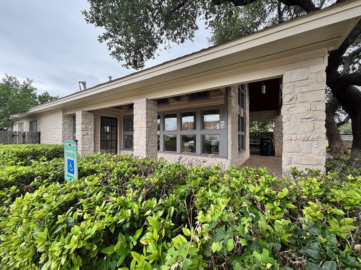 3737 Williams DR - property photo 1 - Luxury home in Medical Office West, Georgetown, TX