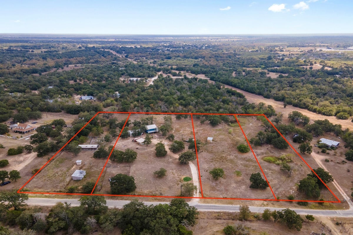 View 376 Jones Rd in Bonneu Estates- Lots 1,2,3&4 376 Jones Rd - front exterior - Luxury home in Bonneu Estates- Lots 1,2,3&4, Cedar Creek, TX