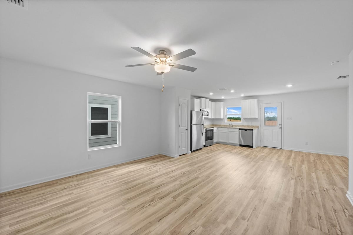 Living area at 376 Low Pasture Trl - 2 bed 2 bath home