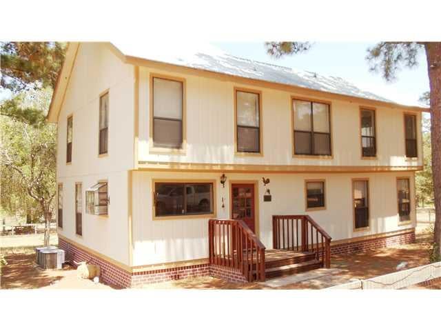 View 379 Beck 379 Beck - property photo 1 - Luxury home in Smithville, TX
