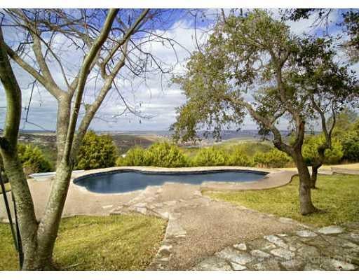 View 38 Pascal Ln in Rob Roy 38 Pascal Ln - property photo 1 - Luxury home in Rob Roy, Austin, TX