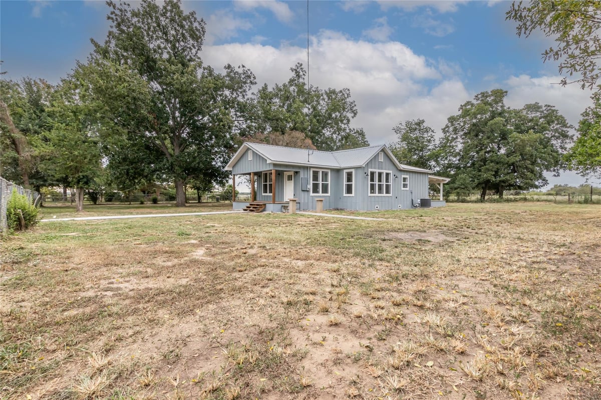 View 380 County Road 358 in Gause 380 County Road 358, photo 1, Gause, Gause, TX