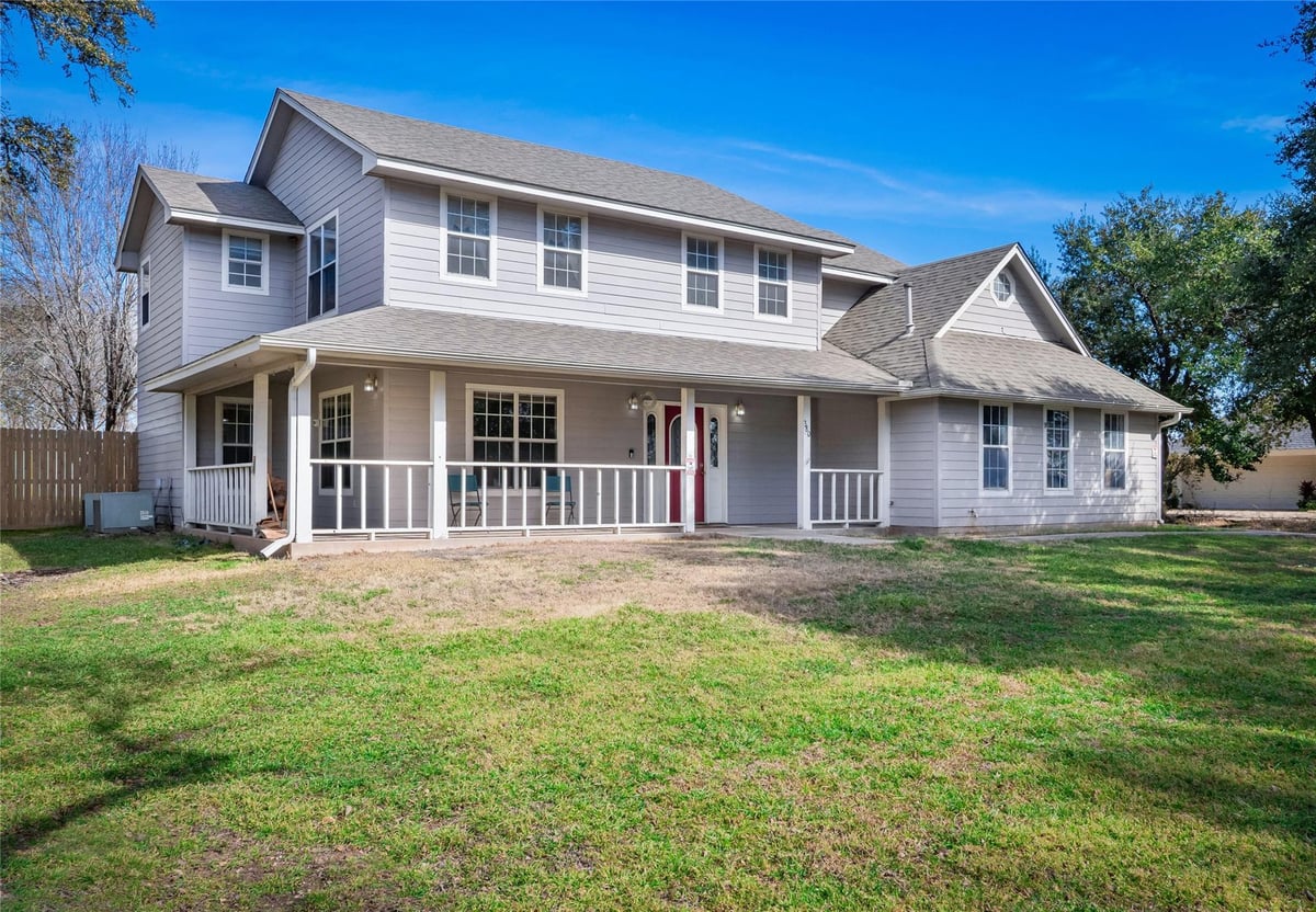 View 380 Salado Creek Rd in N/A 380 Salado Creek Rd - front exterior - Luxury home in N/A, Salado, TX
