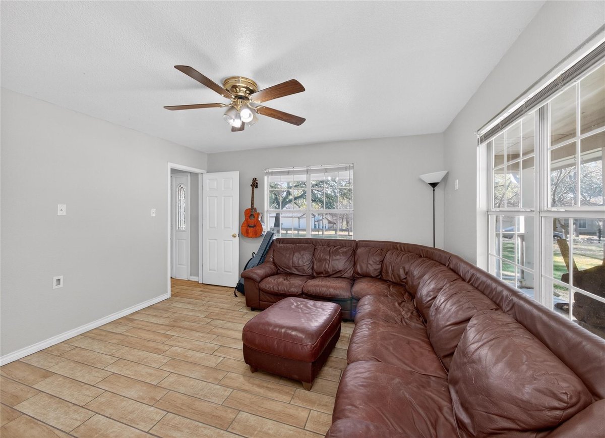 Bathroom at 380 Salado Creek Rd - 4 bed 3 bath home
