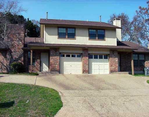 View 3800 KNOLLWOOD Dr Unit #B in Northwest Hills 3800 KNOLLWOOD Dr Unit #B - property photo 1 - Luxury home in Northwest Hills, Austin, TX