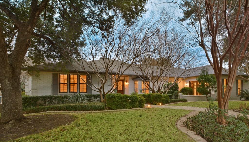 View 3801 Bonnell Dr in Mount Bonnell Terrace Sec 03 3801 Bonnell Dr - property photo 1 - Luxury home in Mount Bonnell Terrace Sec 03, Austin, TX