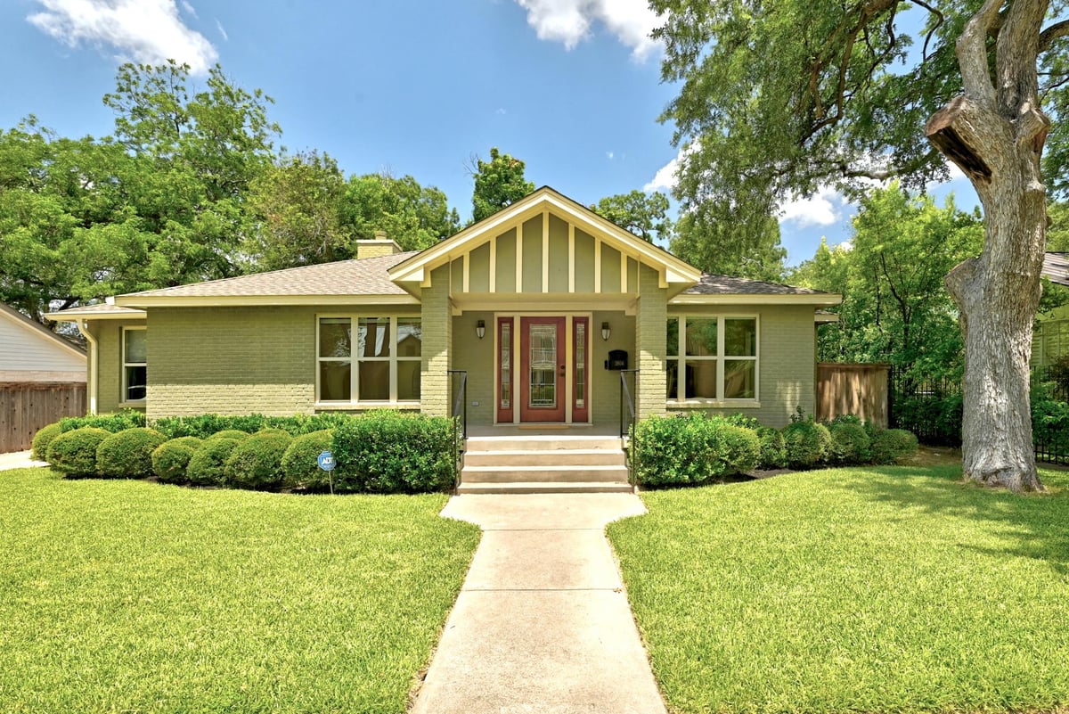 View 3804 Avenue G in Shadow Lawn 3804 Avenue G - front exterior - Luxury home in Shadow Lawn, Austin, TX
