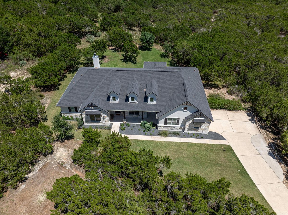 View 3805 Serene Hills DR in Majestic Hills Ranchettes 3805 Serene Hills DR - front exterior - Luxury home in Majestic Hills Ranchettes, Lakeway, TX
