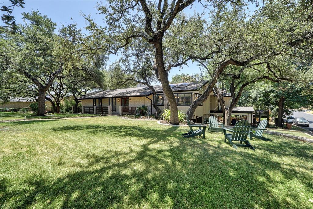 View 3813 Hidden HOLW in Northwest Hills 3813 Hidden HOLW - property photo 1 - Luxury home in Northwest Hills, Austin, TX