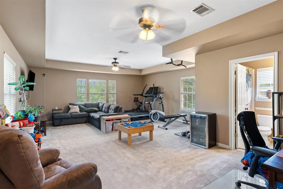Primary bedroom at 3814 Forest Creek Dr - 4 bed 3 bath home