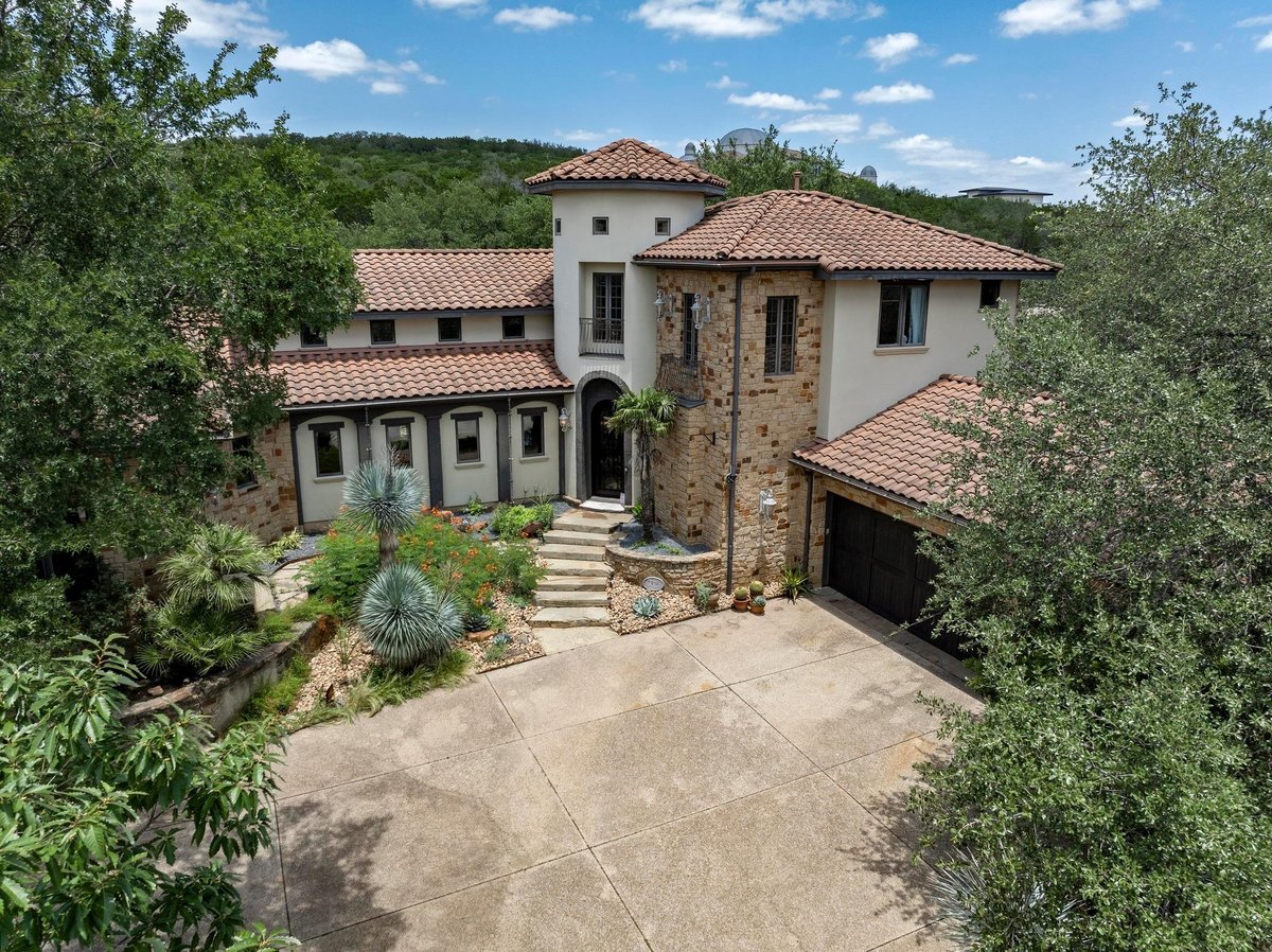 View 3816 Pappys Way in Greenshores On Lake Austin Ph 3816 Pappys Way - front exterior - Luxury home in Greenshores On Lake Austin Ph, Austin, TX