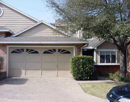 View 3816 WILLIAMSBURG Cres in CHARLESTON PLACE I B 3816 WILLIAMSBURG Cres - property photo 1 - Luxury home in CHARLESTON PLACE I B, Austin, TX