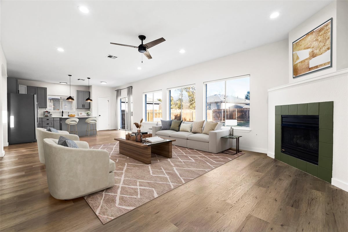 Living area at 3817 Tailfeather Dr - 3 bed 2 bath home
