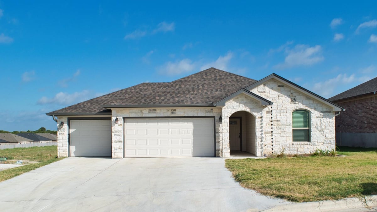 View 3826 Leming Ct in Atascosa Estates 3826 Leming Ct - front exterior - Luxury home in Atascosa Estates, Temple, TX