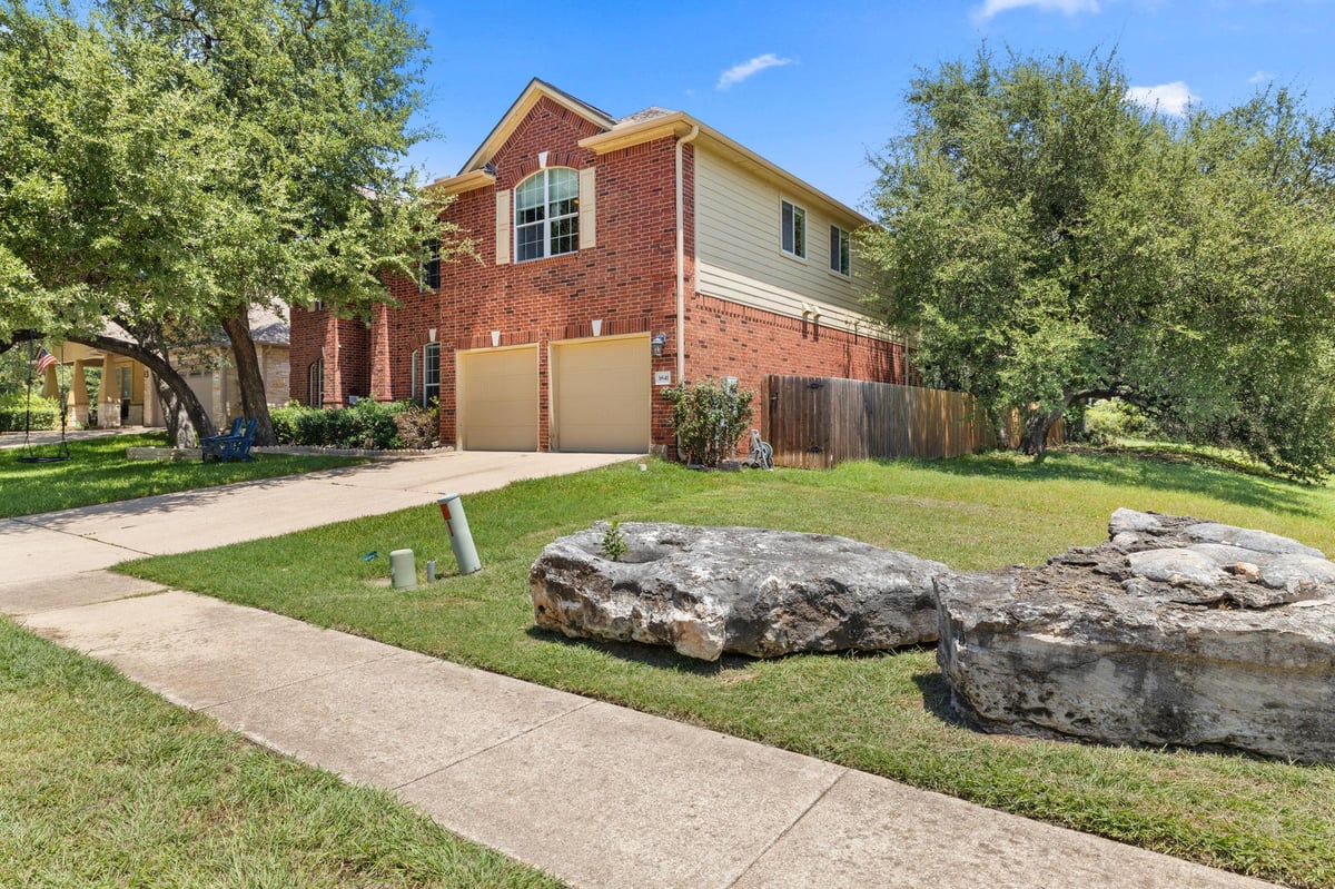 View 3841 Lagoona DR in Mayfield Ranch Sec 06 3841 Lagoona DR - property photo 1 - Luxury home in Mayfield Ranch Sec 06, Round Rock, TX