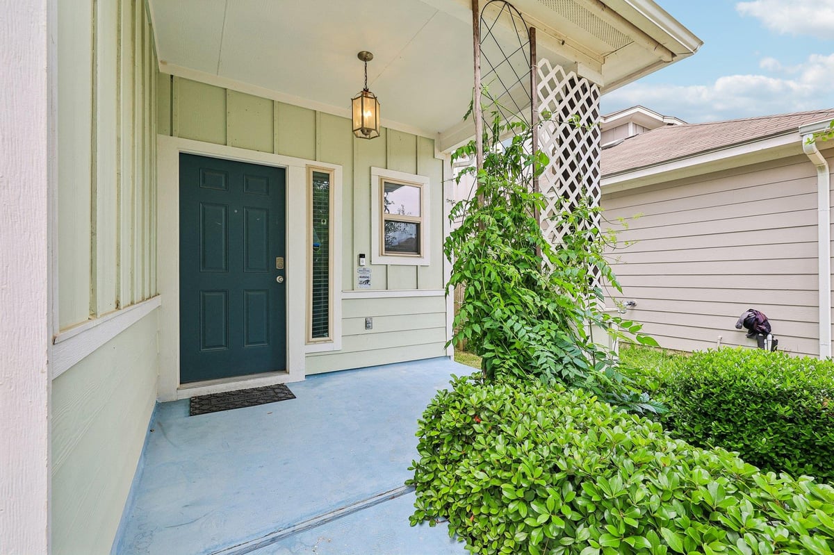 View 387 Guemal Rd in Shadow Creek Ph Nine Sec Two 387 Guemal Rd - front exterior - Luxury home in Shadow Creek Ph Nine Sec Two, Buda, TX