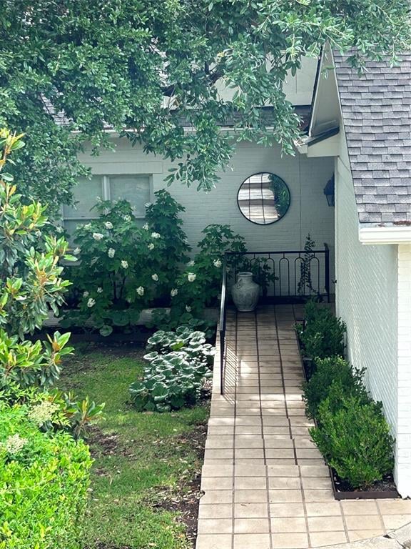 View 3901-A Belmont Park DR Unit #3 in Fourteen Belmont Park Condomin 3901-A Belmont Park DR Unit #3 - property photo 1 - Luxury home in Fourteen Belmont Park Condomin, Austin, TX