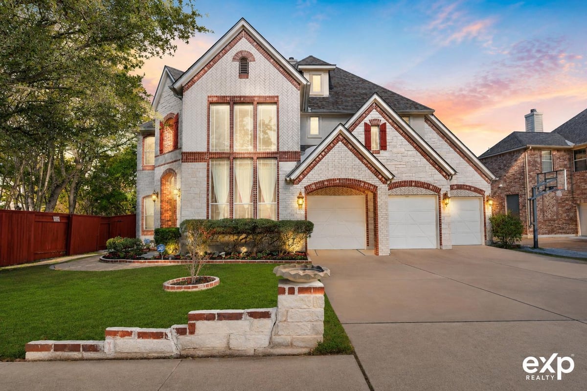 View 3903 Remington RD in Ranch At Brushy Creek Sec 04 3903 Remington RD - front exterior - Luxury home in Ranch At Brushy Creek Sec 04, Cedar Park, TX
