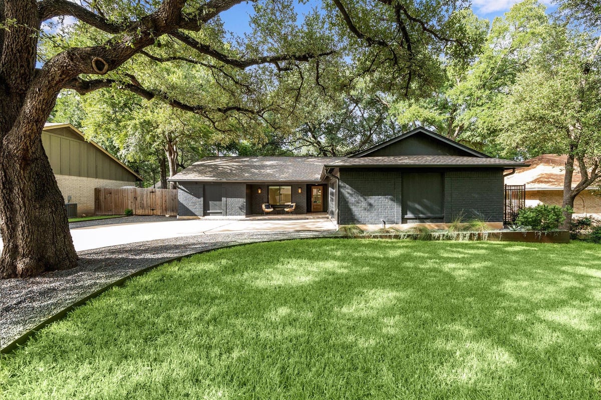 View 3906 Galacia Dr in Balcones Woods Sec 02 3906 Galacia Dr - front exterior - Luxury home in Balcones Woods Sec 02, Austin, TX