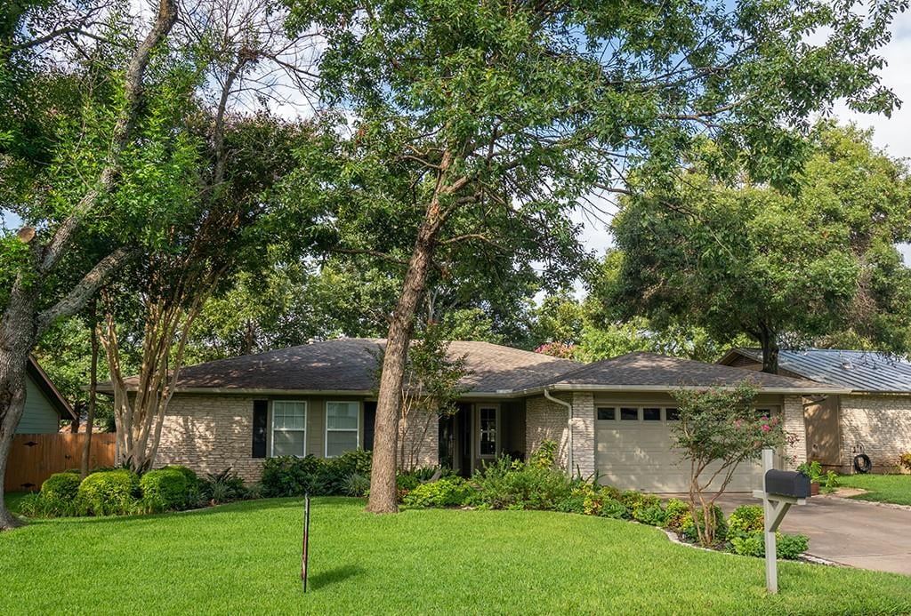 View 3907 Hawkshead Dr in Milwood Sec 04 3907 Hawkshead Dr - front exterior - Luxury home in Milwood Sec 04, Austin, TX