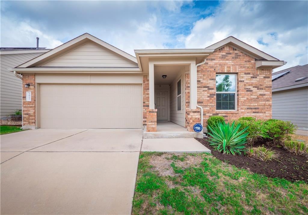 View 3912 Black Granite Dr in Colorado Crossing Iv Sec 6-B 3912 Black Granite Dr - front exterior - Luxury home in Colorado Crossing Iv Sec 6-B, Austin, TX