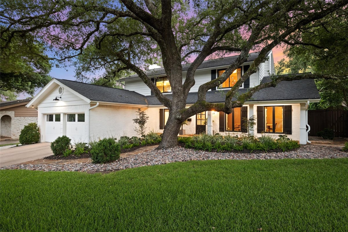 View 3913 Edgerock DR in Northwest Hills Mesa Oaks Ph 3913 Edgerock DR - front exterior - Luxury home in Northwest Hills Mesa Oaks Ph, Austin, TX