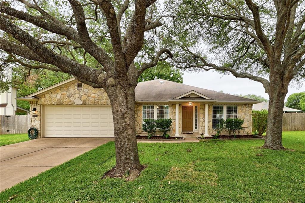 3921 Licorice Ln - front exterior - Luxury home in Willow Run Sec 06, Austin, TX