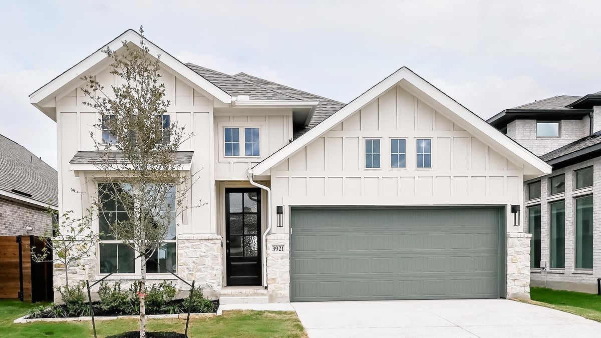 View 3921 Melody Rd in Juniper Springs 3921 Melody Rd - front exterior - Luxury home in Juniper Springs, Lockhart, TX
