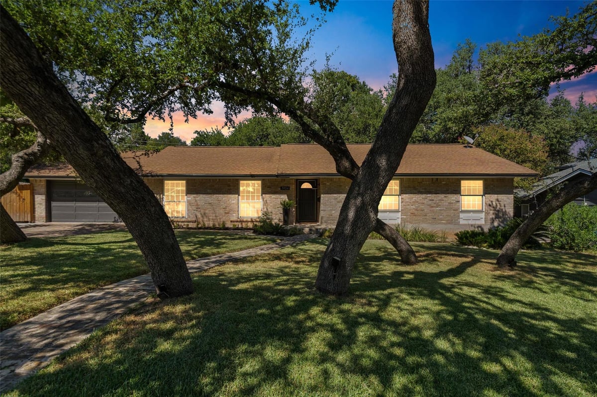 View 3924 Sierra DR in NORTHWEST HILLS SEC 5 3924 Sierra DR - front exterior - Luxury home in NORTHWEST HILLS SEC 5, Austin, TX