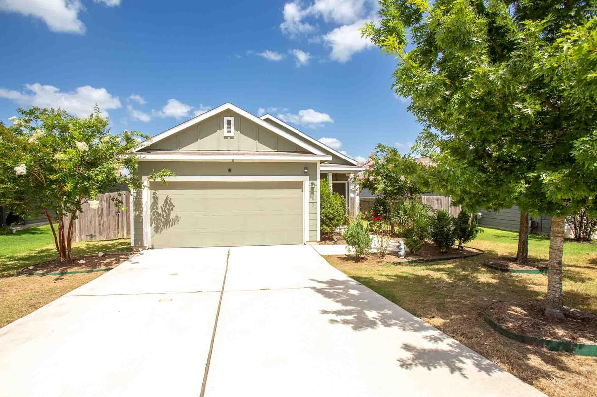 View 393 Moon Stone TRL in Stonefield Sec Twelve 393 Moon Stone TRL - property photo 1 - Luxury home in Stonefield Sec Twelve, Buda, TX