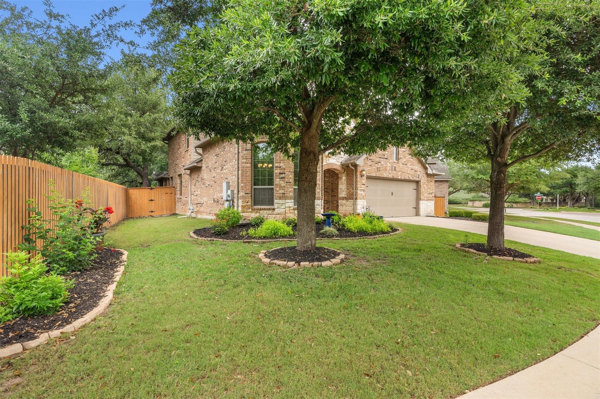 Kitchen at 3935 Bowstring Bnd - 4 bed 3 bath home