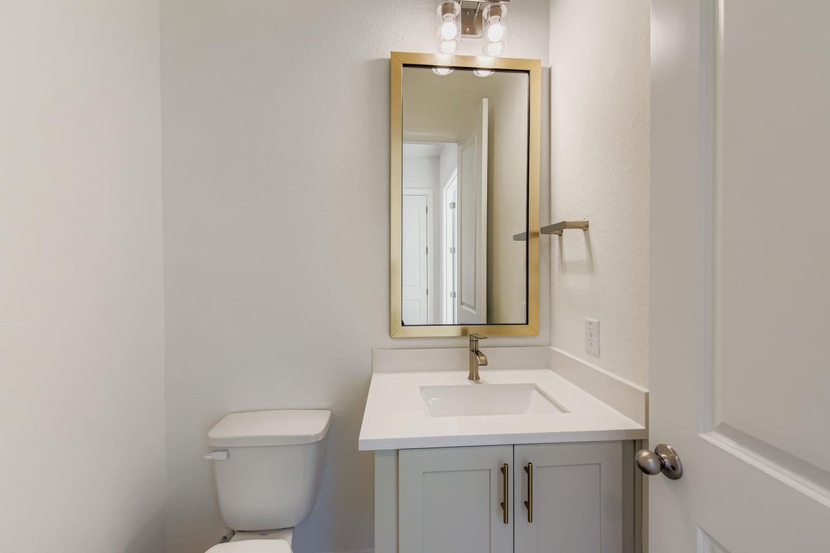 Bathroom at 395 Prickly Poppy Loop - 3 bed 2 bath home
