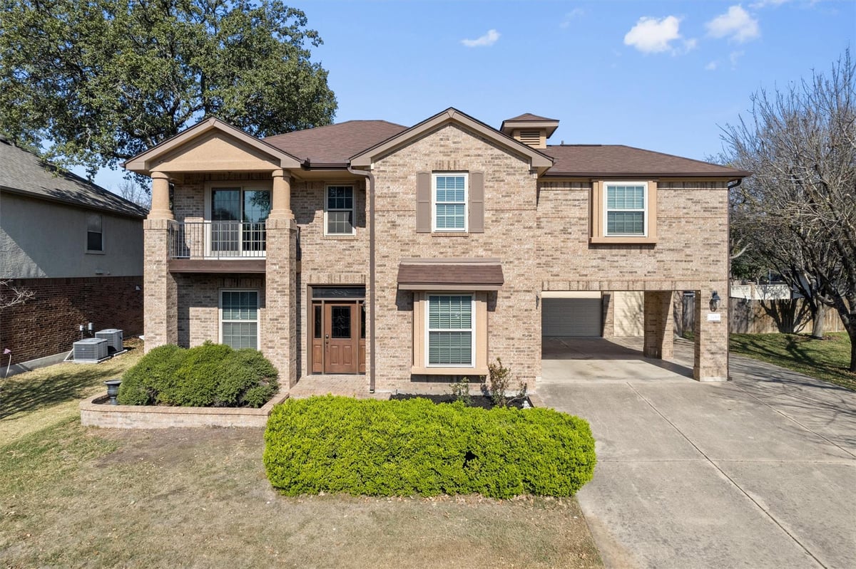 View 3959 Lord Byron Cir in Forest Creek Sec 16 3959 Lord Byron Cir - front exterior - Luxury home in Forest Creek Sec 16, Round Rock, TX