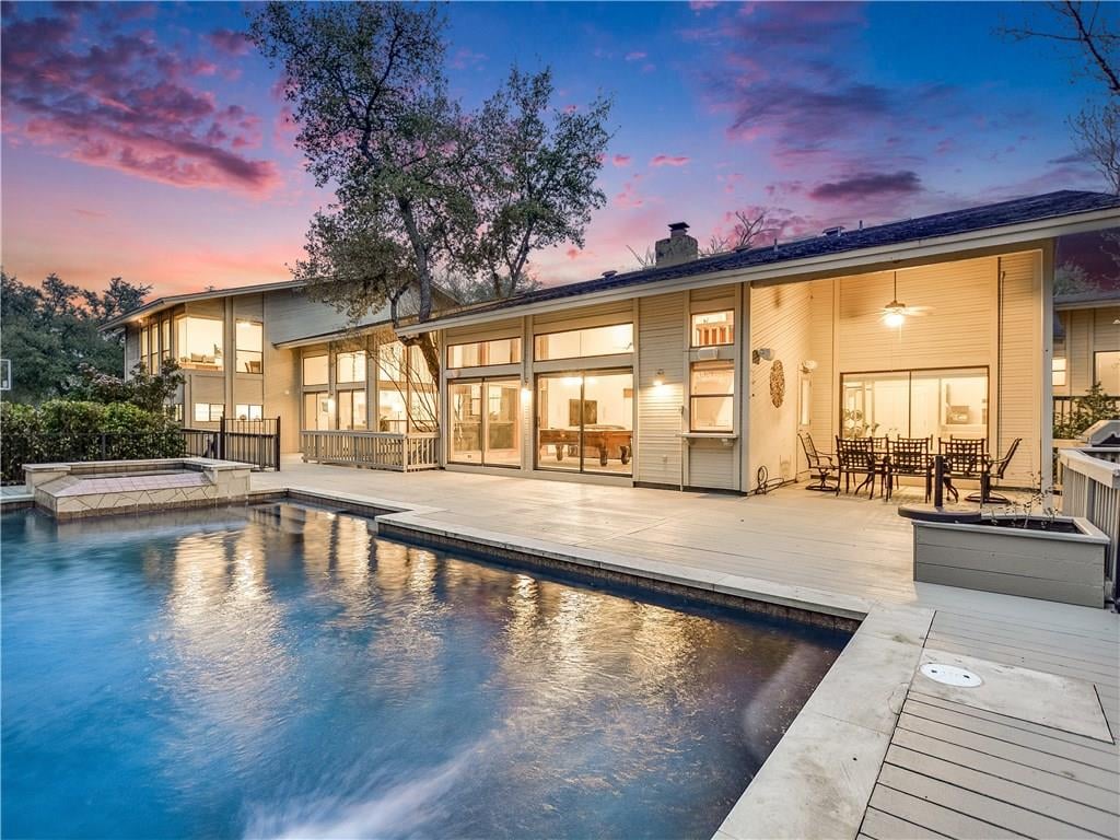 View 4 Clarendon Ln in Rob Roy 4 Clarendon Ln - property photo 1 - Luxury home in Rob Roy, Austin, TX