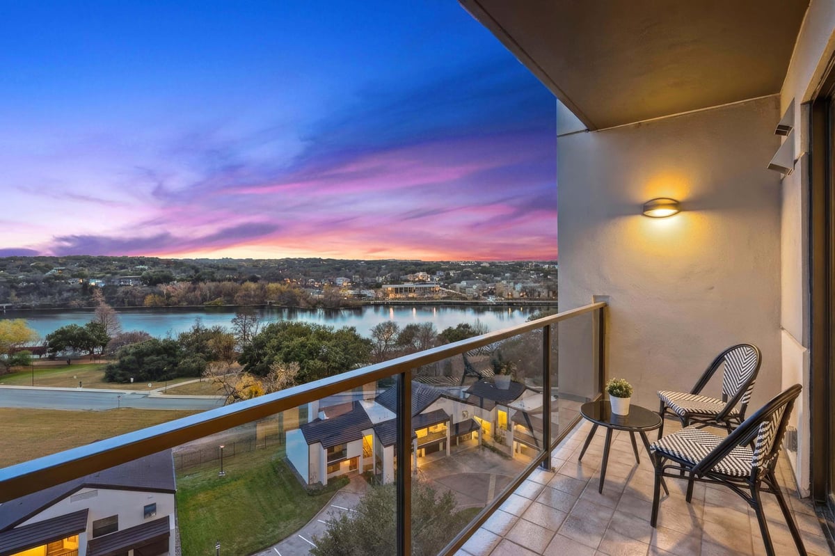 View 40 N Interstate 35 Highway Unit #10B4 in Towers Town Lake Condo Amd 40 N Interstate 35 Highway Unit #10B4 - front exterior - Luxury home in Towers Town Lake Condo Amd, Austin, TX