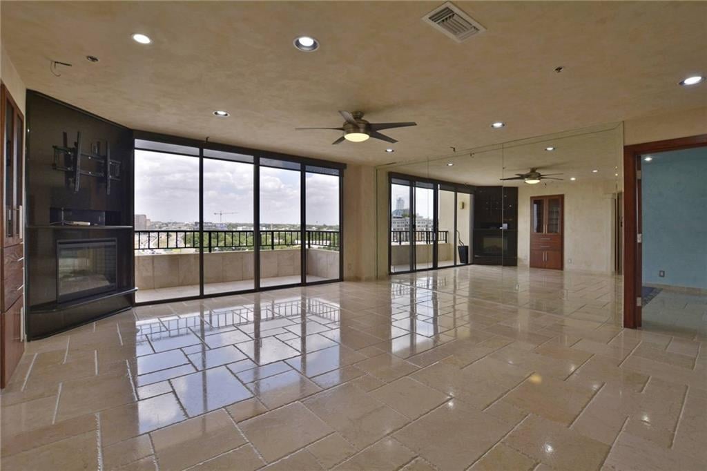 View 40 N Interstate 35 Unit #12C2 in Towers Town Lake Condo Amd 40 N Interstate 35 Unit #12C2 - property photo 1 - Luxury home in Towers Town Lake Condo Amd, Austin, TX