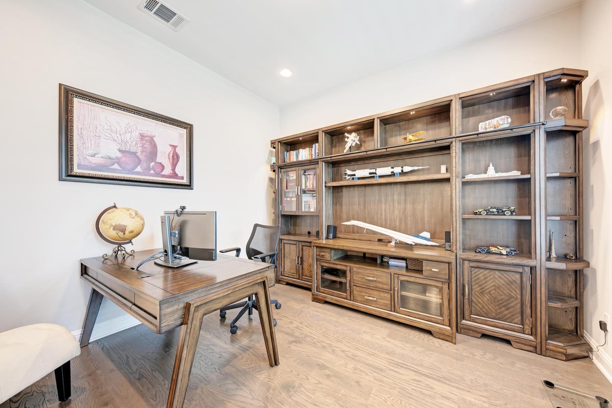Primary bedroom at 400 Southern Carina Dr - 5 bed 4 bath home