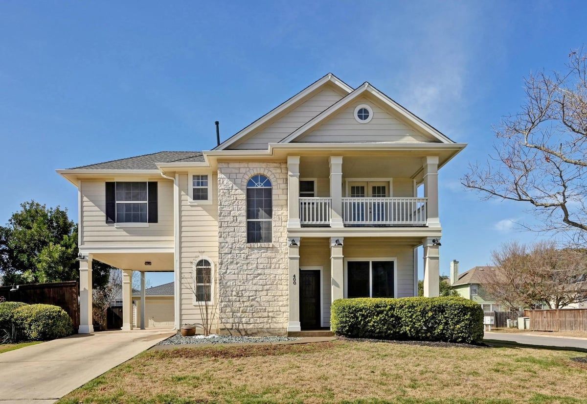 View 400 Tobin Dr in Bradfield Village Sec Two 400 Tobin Dr - property photo 1 - Luxury home in Bradfield Village Sec Two, Buda, TX