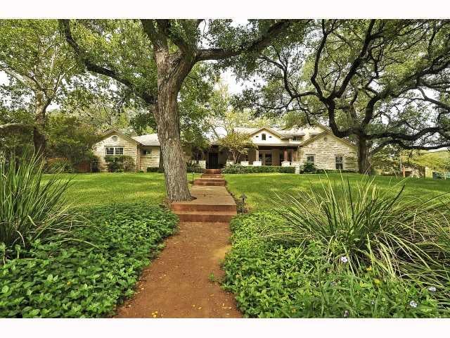 View 400 Vale ST in Pirtle Add 400 Vale ST - front exterior - Luxury home in Pirtle Add, Austin, TX