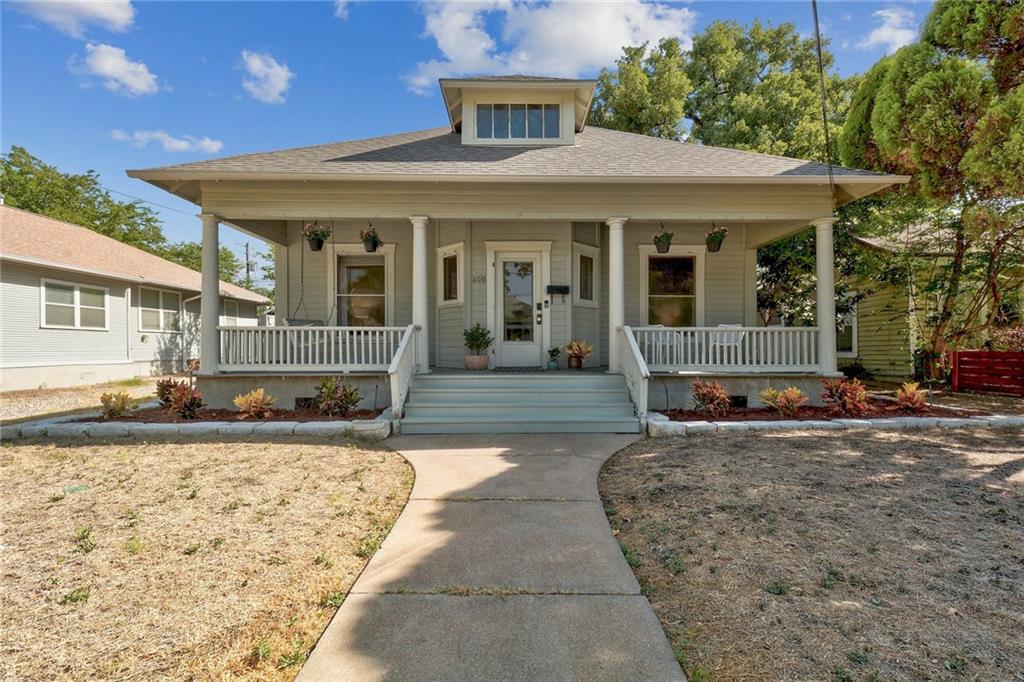 View 400 W 37th St in Lakeview Add 400 W 37th St - front exterior - Luxury home in Lakeview Add, Austin, TX