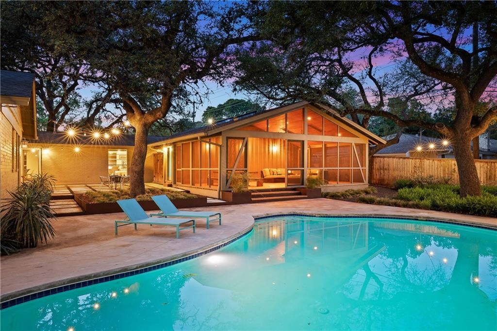View 4000 North Hills Dr in Northwest Hills Sec 06 4000 North Hills Dr - front exterior - Luxury home in Northwest Hills Sec 06, Austin, TX