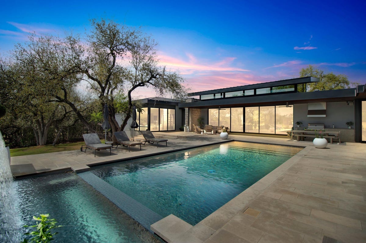 View 4001 Verano DR in Barton Creek 4001 Verano DR - front exterior - Luxury home in Barton Creek, Austin, TX