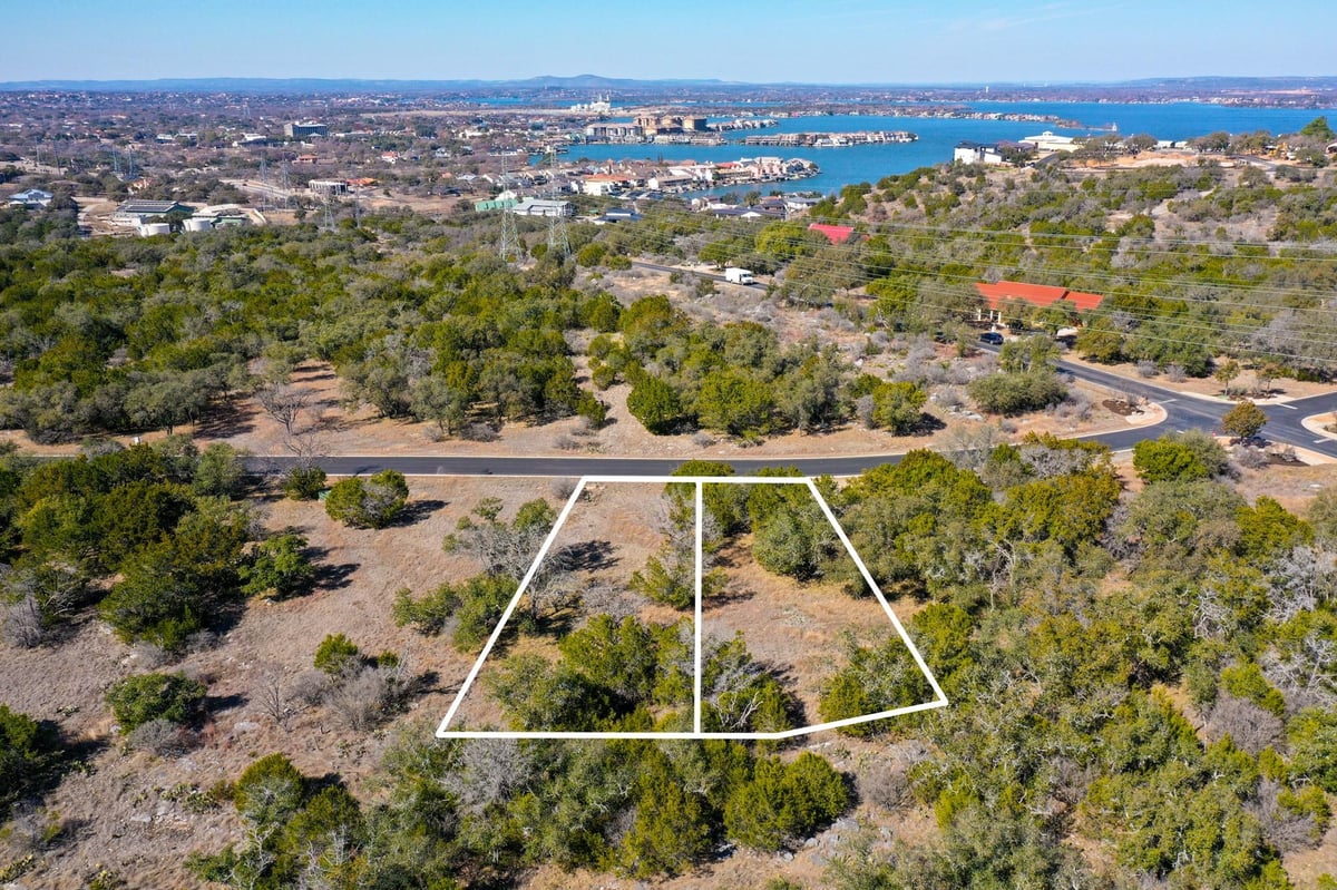 40018 Hi Ridge RD - property photo 1 - Luxury lot in Horseshoe Bay, Horseshoe Bay, TX
