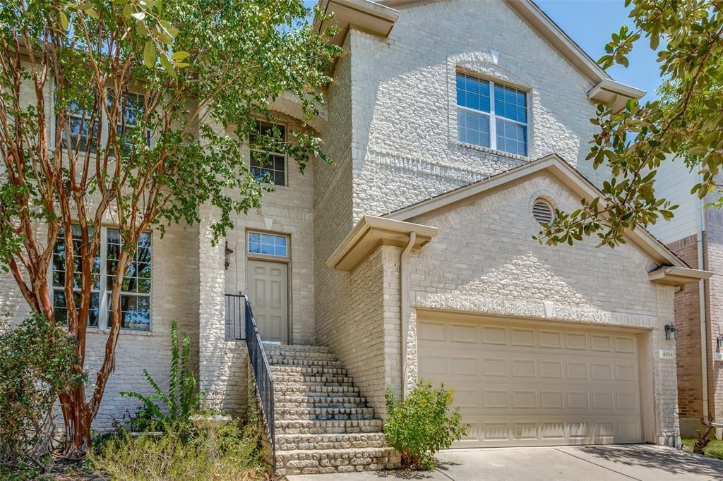 View 4004 Canyon Glen CIR in Steiner Ranch Ph 02 Sec 04d 4004 Canyon Glen CIR - property photo 1 - Luxury home in Steiner Ranch Ph 02 Sec 04d, Austin, TX