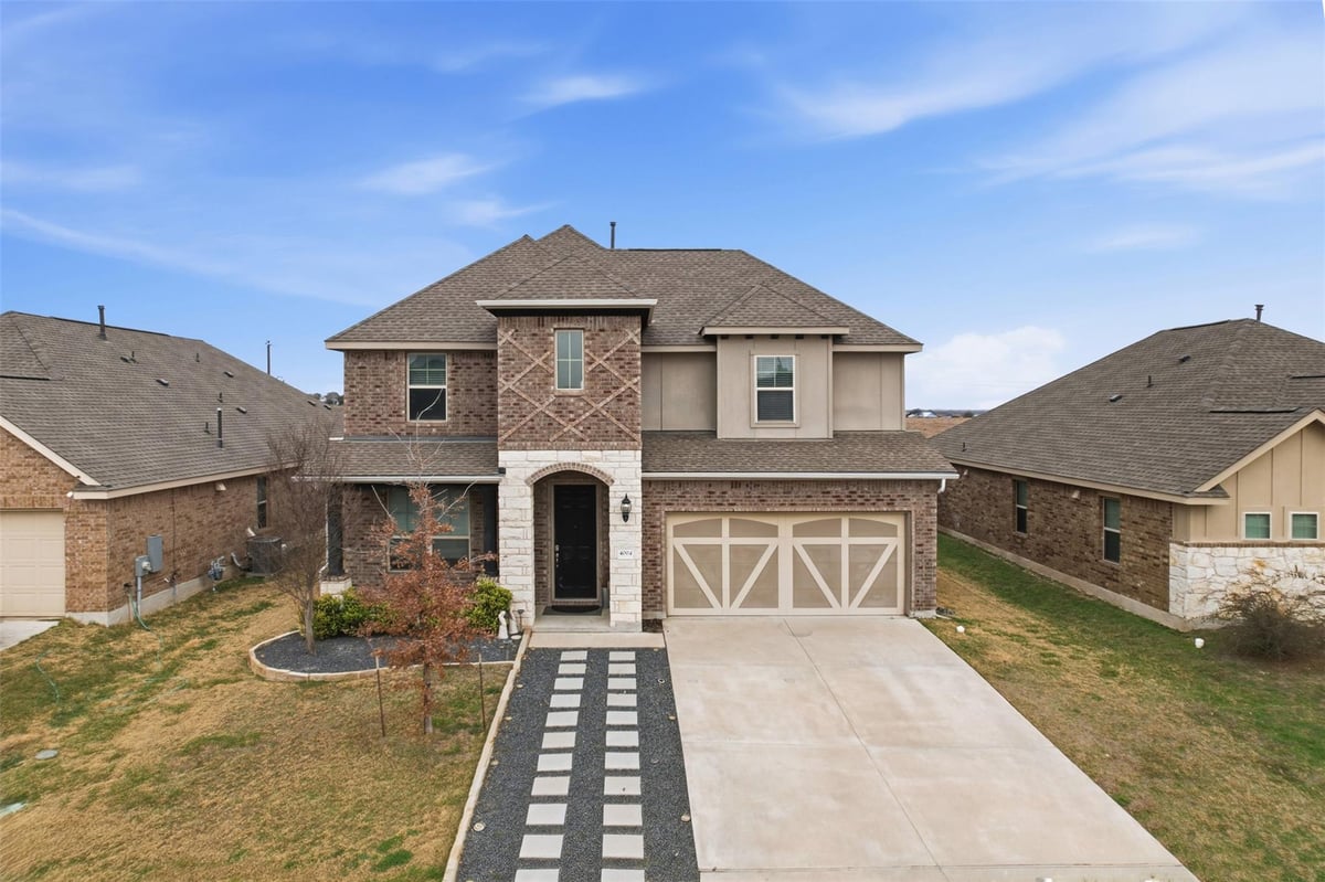 Living area at 4004 Rhythmic Dr - 4 bed 3 bath home