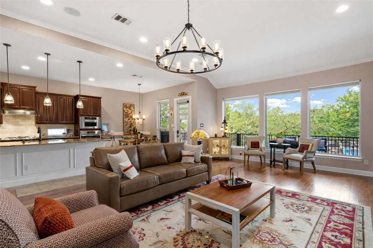 Living area at 4005 Haight St - 4 bed 3 bath home
