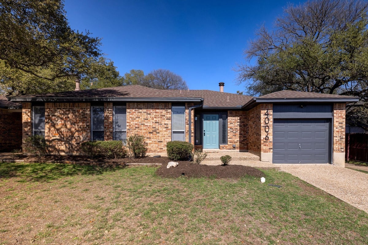 View 4006 Cima Serena DR Unit #B in Austin Woods Amd 4006 Cima Serena DR Unit #B - property photo 1 - Luxury home in Austin Woods Amd, Austin, TX