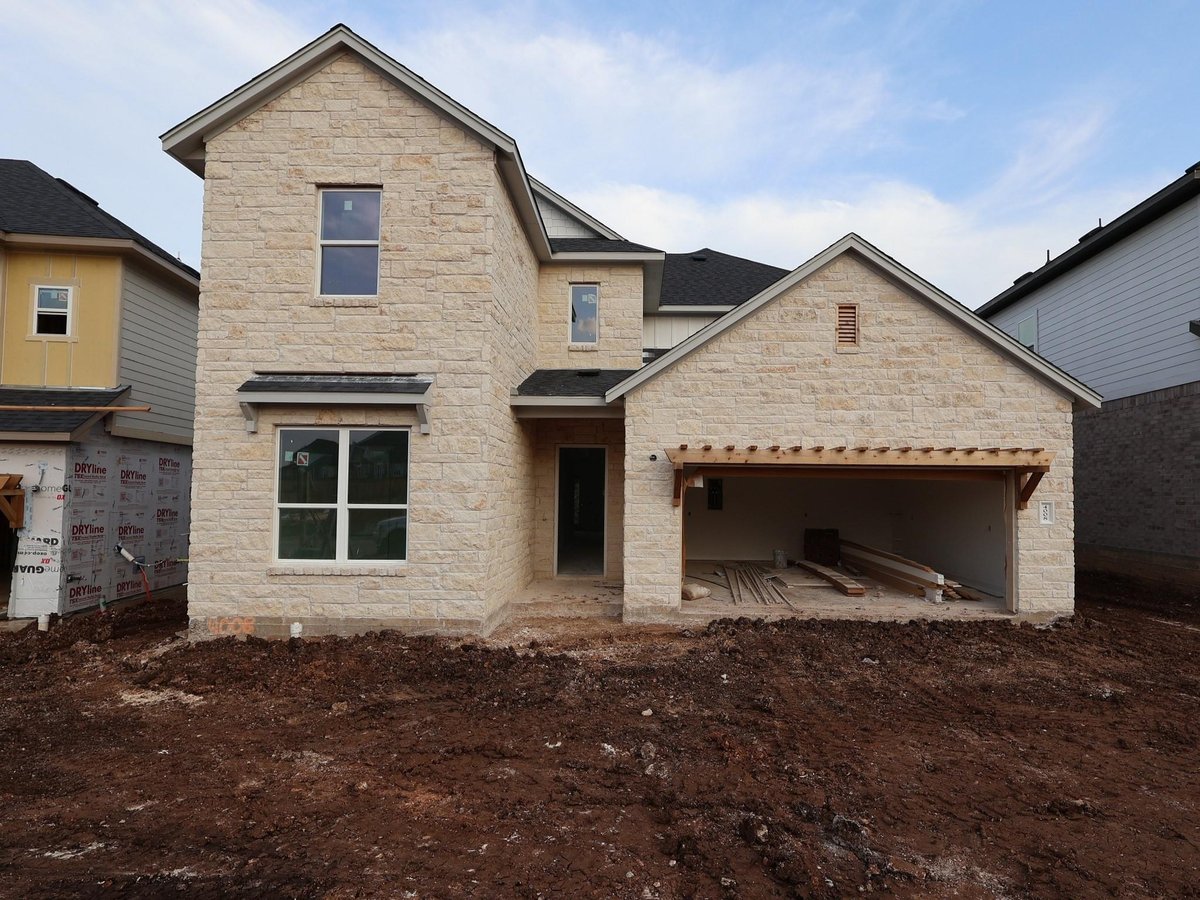 View 4008 Fulton DR in Edgewood 4008 Fulton DR - front exterior - Luxury home in Edgewood, Leander, TX